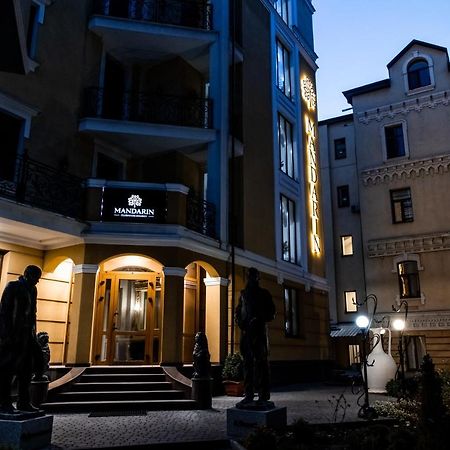 Hotel "Mandarin Clubhouse" Kharkiv Exterior photo